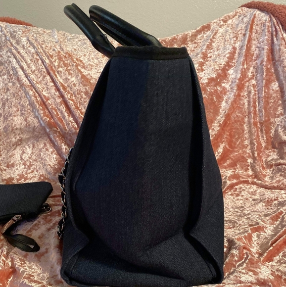 👜Balenciaga Chanel canvas tote👜 - Picture 3 of 5